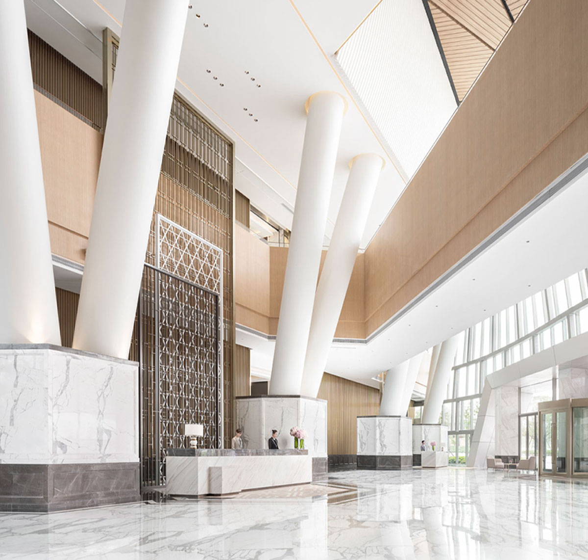 酒店項(xiàng)目裝修設(shè)計(jì)怎樣運(yùn)用才最合理？